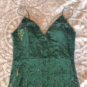 Emerald green sequin bodycon dress